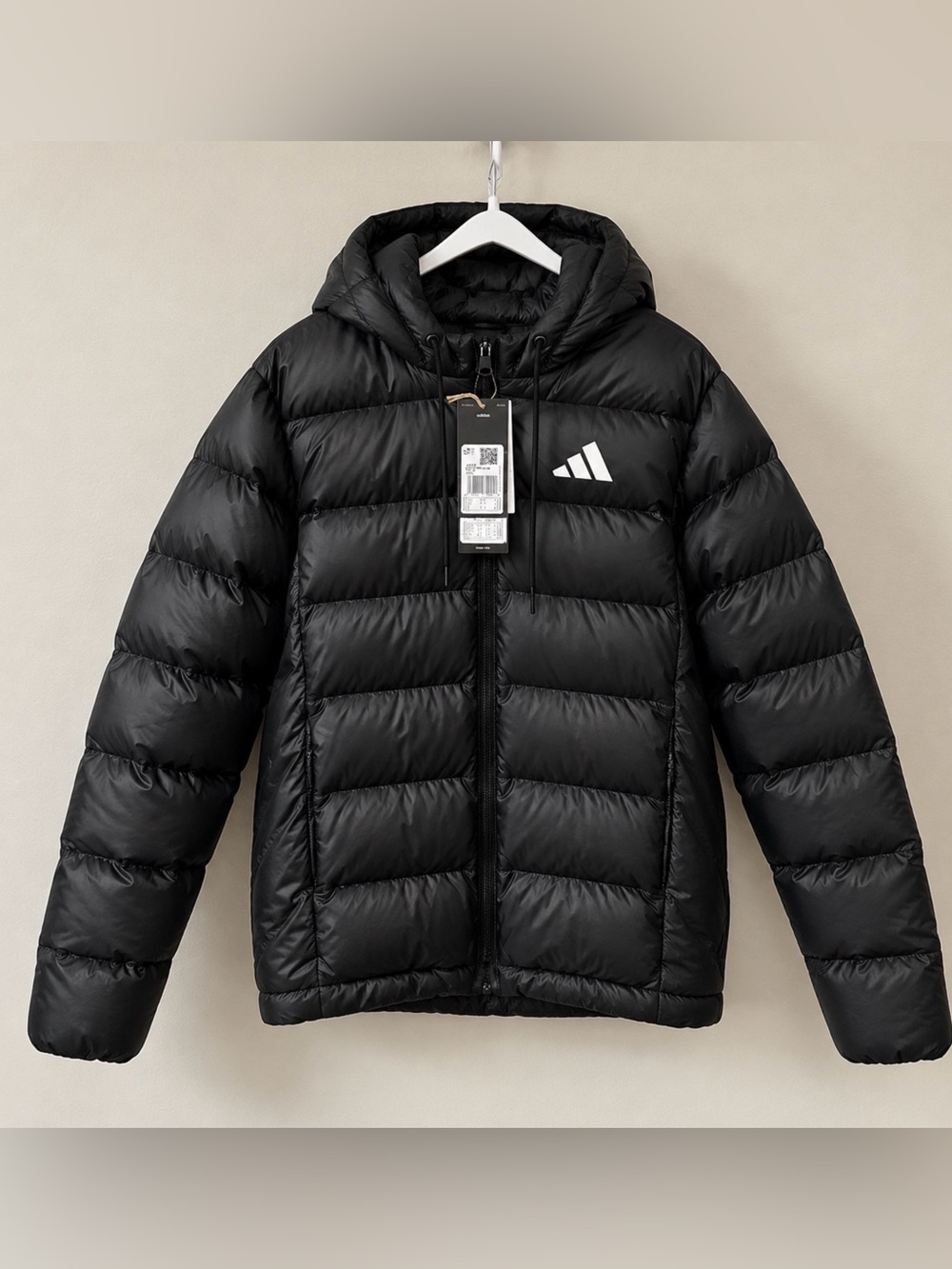 NWT Adidas Essentials Insulated Hooded Puffer Jacket Size S Black